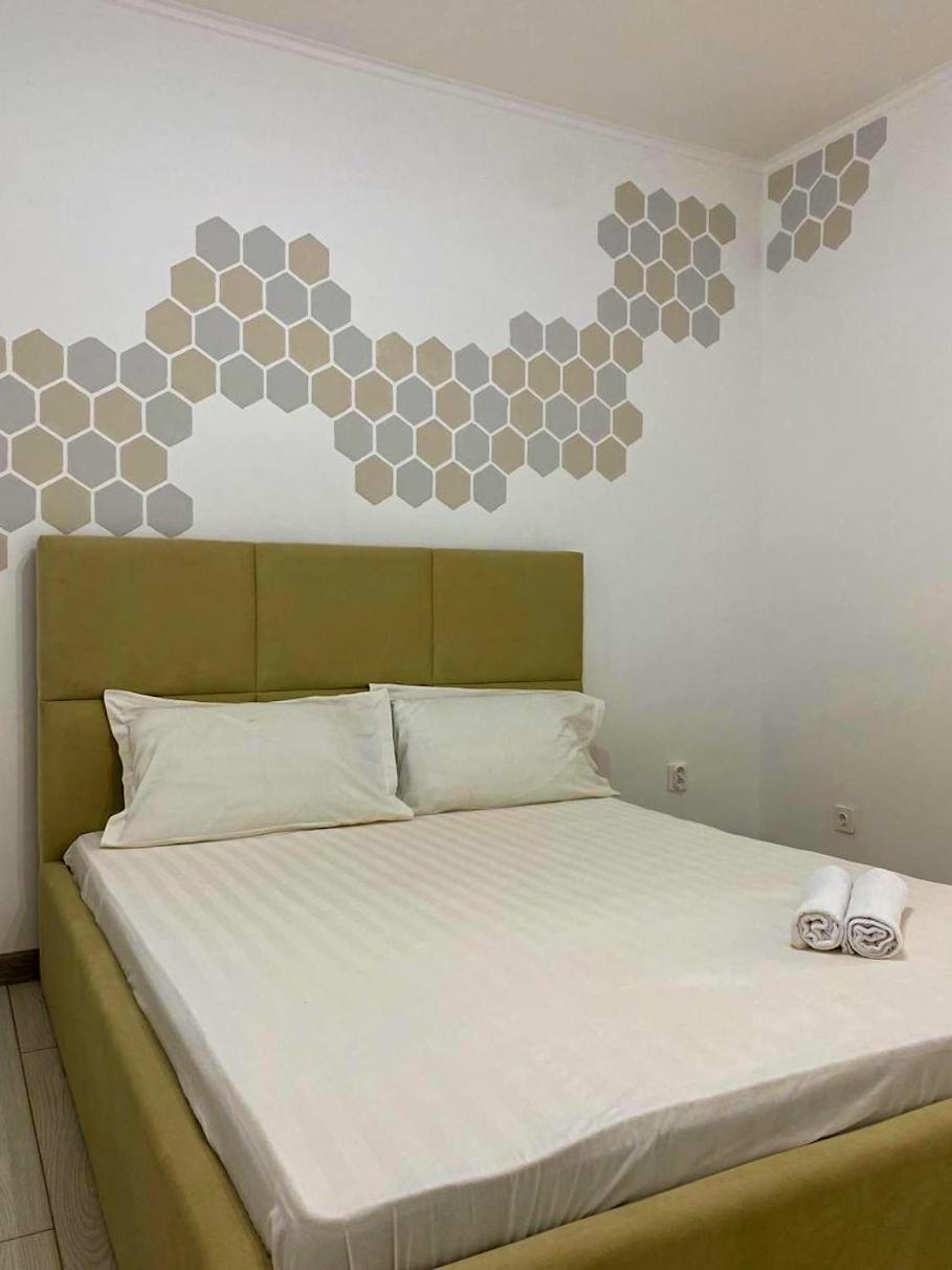 אסטנה Astina Hotel מראה חיצוני תמונה