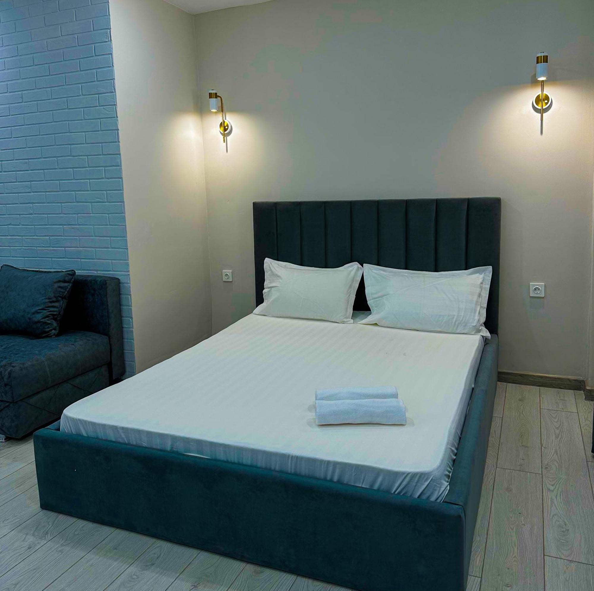 אסטנה Astina Hotel מראה חיצוני תמונה
