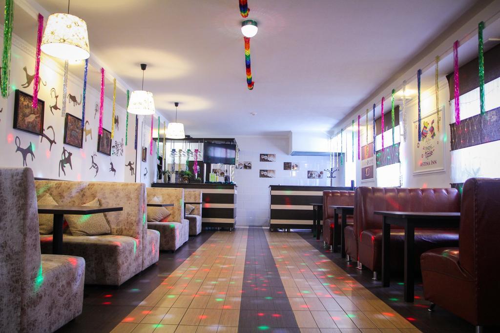 אסטנה Astina Hotel מראה חיצוני תמונה