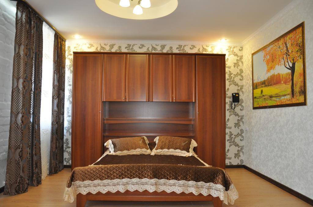 אסטנה Astina Hotel מראה חיצוני תמונה