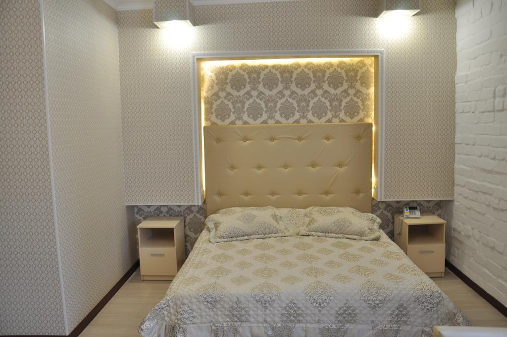 אסטנה Astina Hotel מראה חיצוני תמונה